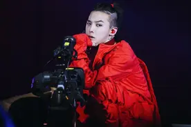 现场表现能力都是没的说的！BIGBANG权志龙GD北京见面会现场视频封面