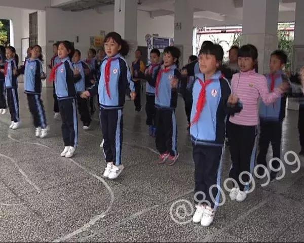 中考1分钟跳绳117下才拿满分,是孩子不行还是标准太高?