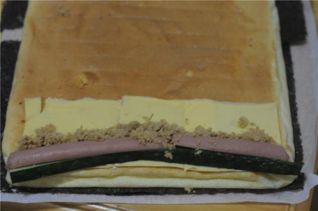 紫菜肉松蛋糕卷的做法 让蛋糕卷颜值翻倍