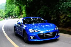 汽车之家评车师详细讲解Boxster发动机，这款车我一定要买！