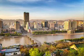 中国最大胆的省会：GDP比不上县级市，却还要投资200亿修地铁视频封面