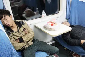 为什么火车上的空调总开那么低，电不花钱吗？看完才明白良苦用心视频封面