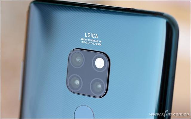 徕卡三摄+麒麟980的怒吼！HUAWEI Mate 20评测