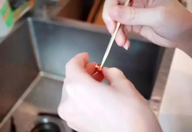 学好切菜秘籍，保住十根手指！