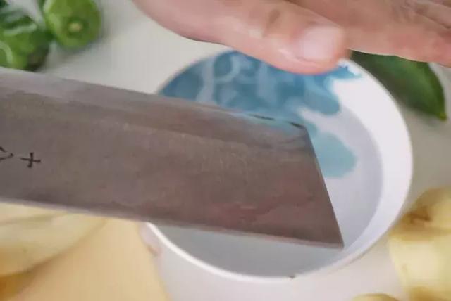 学好切菜秘籍，保住十根手指！