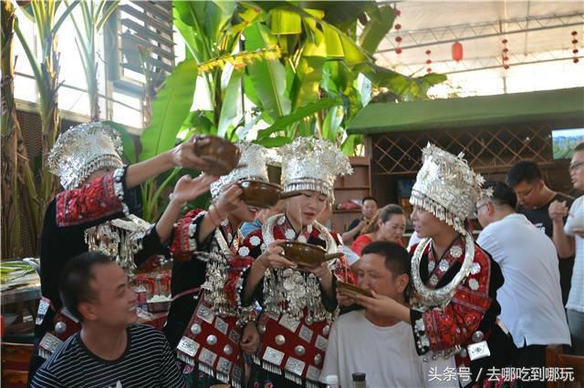 29.9抢遵义田家沟万花源门票+温泉 不一样的钠泉温泉 特制红茶汤