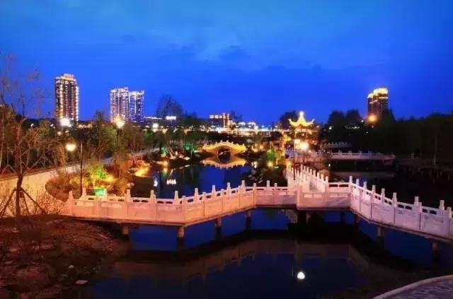 美景｜距长春165公里处，这座低调的小城美到窒息！秋天去刚刚好！