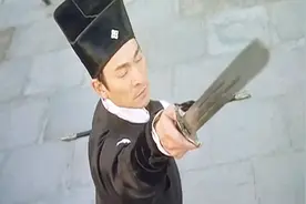 犀牛皮太厚！不用欧冶子铸造的绝世名剑根本砍不开！视频封面