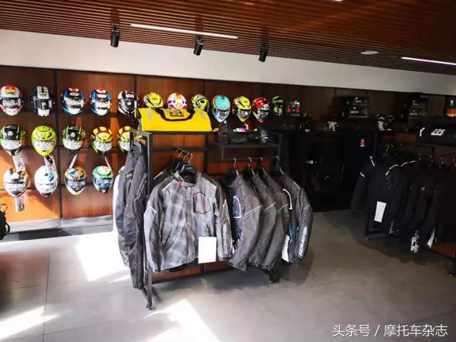 北京豪爵旗舰店开业，可能是国内最豪华的合资车专卖店！