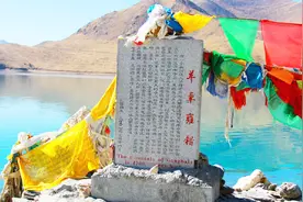 中国一个不吃鱼的地方：湖里的鱼成群成队，却没人敢去钓鱼！视频封面