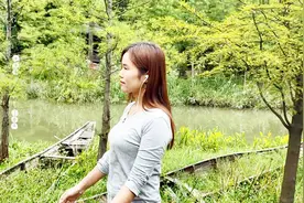 分享一首女生版DJ，开车的时候听，感觉不孤单！视频封面