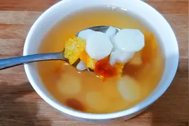 天冷了，山药这样做才美味，简单一炖，营养丰富，大人孩子都爱喝视频封面