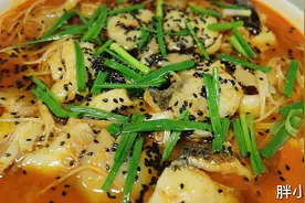 飘香川味家常麻辣鱼，搭配菌菇那叫一个鲜，香辣过瘾，麻辣又爽口视频封面