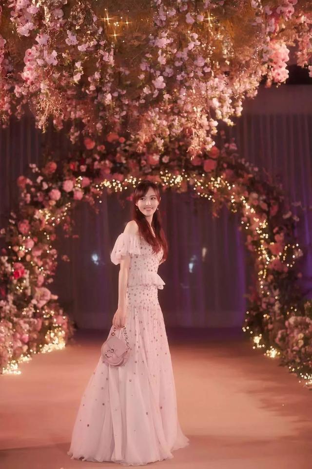 唐嫣罗晋的盛大婚礼，就是我拿一生换你一颗糖