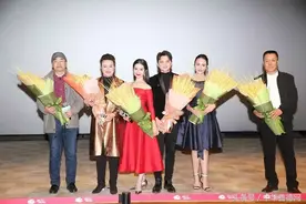 玉米提古丽米娜斗舞，金星出演，真的是每一个画面都美到哭！图片