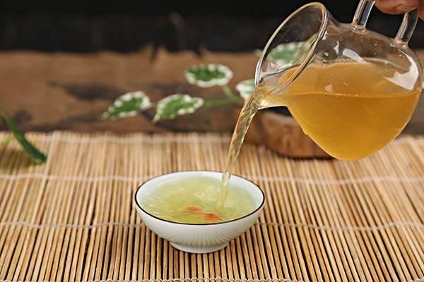 古人说"饮茶，只需三杯"，是哪三杯？
