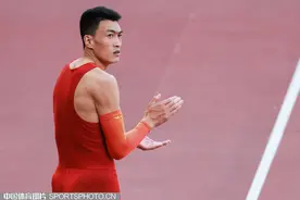 实现中国队男子三级跳远新突破 朱亚明摘银一鸣惊人图片
