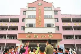 低调的慈善家刘德华，从不用公益来炒作，28年捐款金额曝光图片