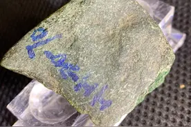 莫湾基，满色料，全身都有色瞒图片