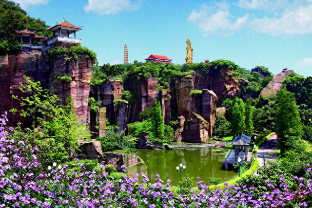 广州莲花山攻略(广州最佳旅游时间)