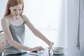 有些瘦子天生很瘦，怎么吃都长不胖，遗传瘦子到底遗传了什么？图片