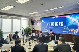 重点治理流动摊贩！石家庄桥西区城管局走进直播间图片