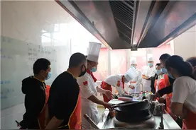 高中毕业学什么有前途？图片