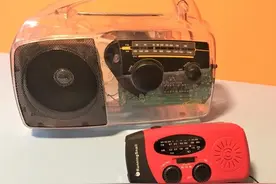 倔强较真儿的老外，细致评测了MD-088收音机的多方面数据图片