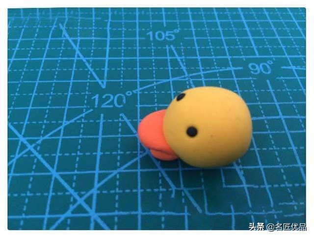 手工：超萌可爱的小鸭子，简单几步就能完成，还可以漂浮起来哟