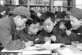 70年代三大神童谢彦波、干政、宁铂后来过得如何？其中一位竟出家视频封面
