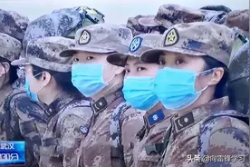 他向援鄂医疗队里的妻子告白：“你是我的超级英雄！”图片