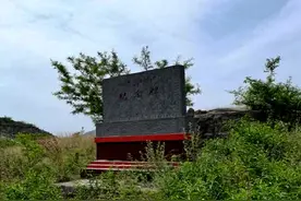 听老刘讲洛阳党史故事系列之六十六：抗日无名烈士纪念碑图片