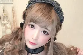 对于网红萝莉不要心动！她们有可能是胡渣大叔化妆成的图片