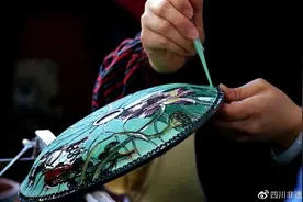 手艺人默默坚守的世界里，是“无所为而为”的人生图片