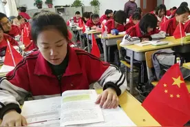 班主任坦言“语文好”的学生，基本都有四个特征，学渣装不出来图片