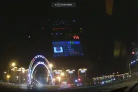 老人骑三轮摩托车闯红灯被撞伤，延吉交警：三轮摩托车驾驶人全责图片