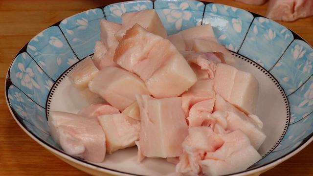 大油怎么炼好吃（猪油怎么熬才香）