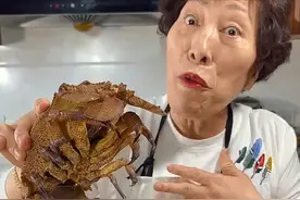 乔任梁去世5年，父母吃完鳄鱼吃藤壶，食材惊悚令人难以下咽图片