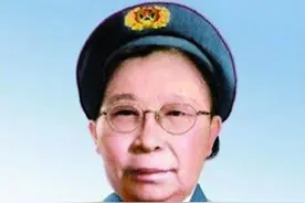 1990年，唯一开国女将军李贞逝世，遗物中除了四枚勋章外一贫如洗图片