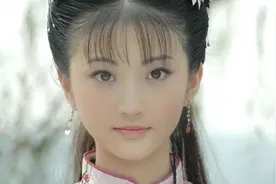 故事：光棍看到奇怪的寺院，狐狸让进去救人，竟然娶了漂亮的老婆图片