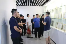 河南推拿职业学院一行来我司进行校企合作考察交流图片