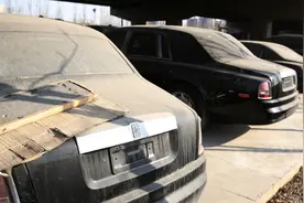 ​这车全国仅一辆，卖了5年都没卖出去，如今用来出租拍电影图片