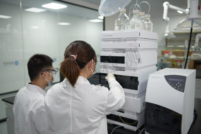 利用还原剂及反相高效液相色谱检测奶粉中的含硫氨基酸