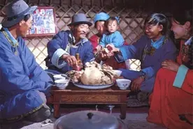 浅谈蒙古族的风俗习惯图片