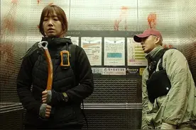 今年韩国最火爆的丧尸片，男女主被困家中绝地求生与丧尸展开决斗图片