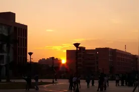 你读高中时的理想是什么？图片