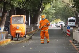 20年赚出百亿身价：中国最强清洁工和他的扫街传奇图片