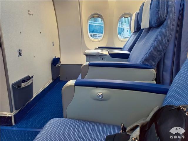 738机型座位图,「金鹏航空」全球航空公司高清照片版,选座,辨识不犯愁