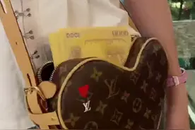 泰国新纸钞全球最大张，网友：比我的脸还大，LV包包都不够装图片