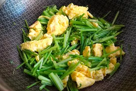 每天早晨吃一个鸡蛋，对身体有什么影响？吃鸡蛋也是人生必修课图片